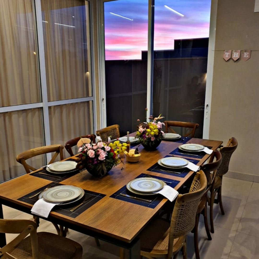 Dining Tables 6